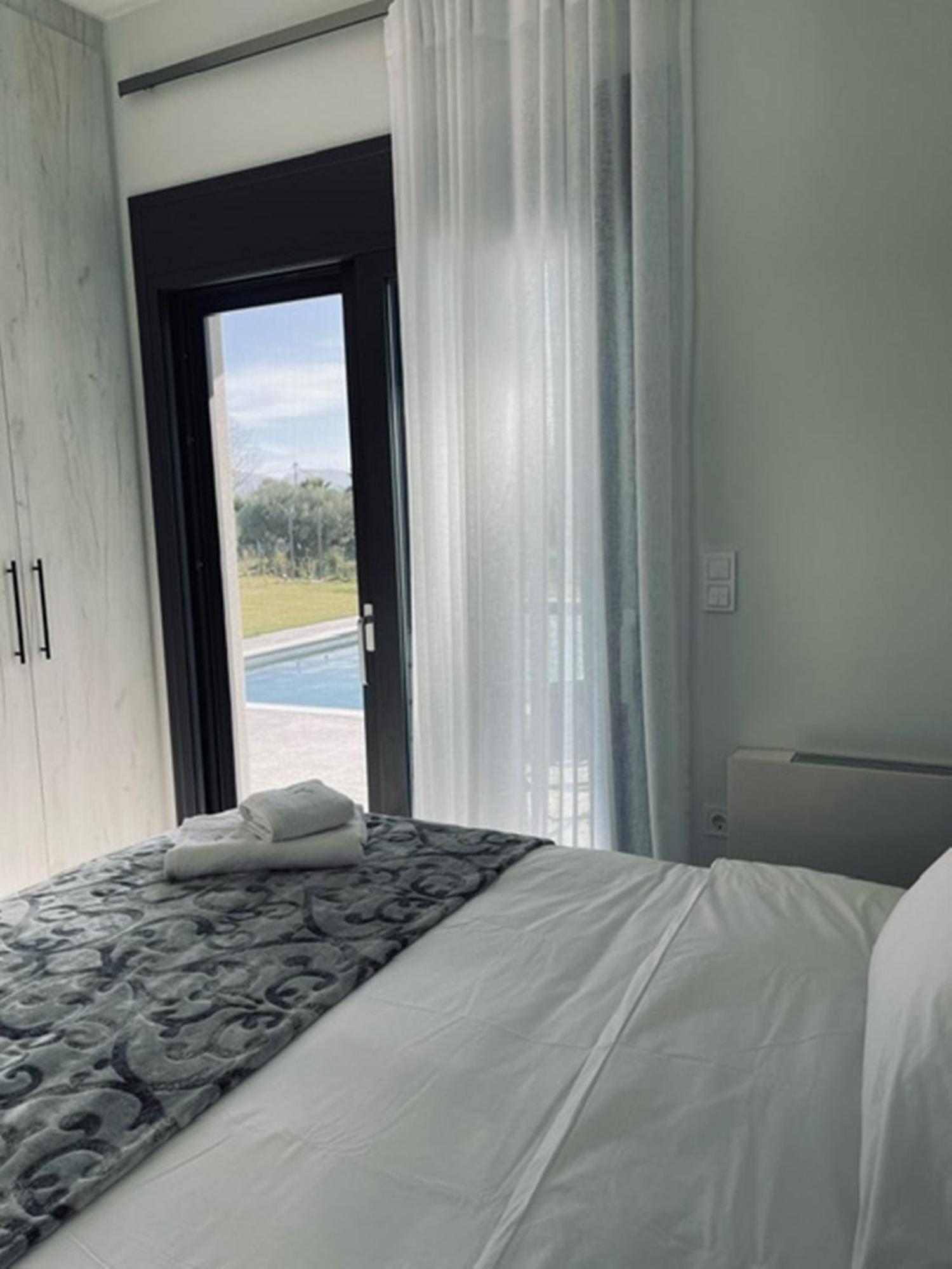 Nostos Luxury Villas With Private Pool In Nafpaktos Exterior foto