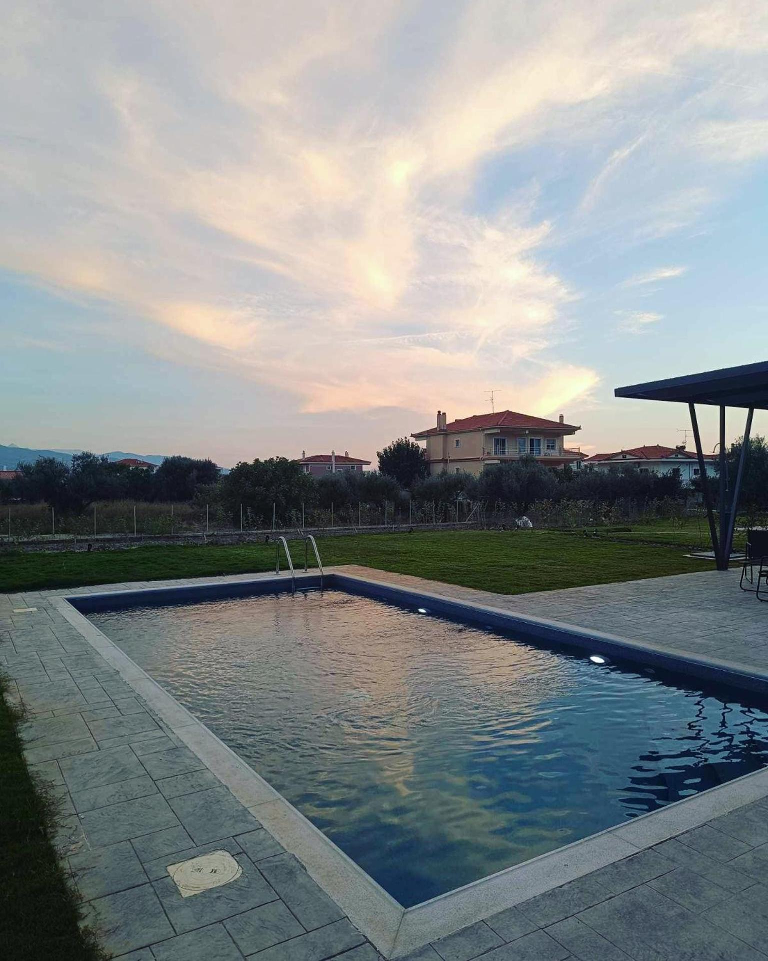 Nostos Luxury Villas With Private Pool In Nafpaktos Exterior foto
